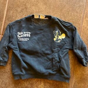 Minnie Mouse sweatshirt